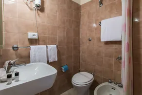 Hotel D'Azeglio - Bathroom