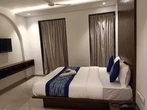Hotel Flora Suites - Rum
