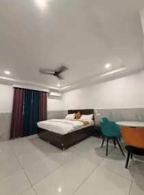 Apni Haveli Hotel And Family Restaurant - Chambre