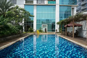 Warm And Comfort Living 1Br At 8Th Ambassade Kuningan Apartment - Pool