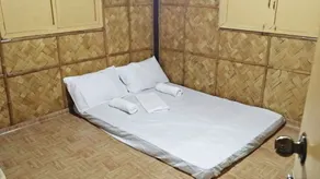 V House - Zimmer