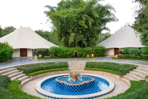 The Oberoi Vanyavilas Wildlife Resort, Ranthambhore - Vista do quarto