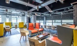 KM Hotel - Restaurant