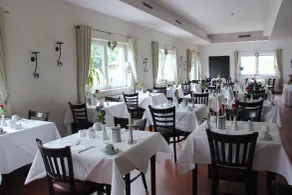 REGIOHOTEL Schanzenhaus Wernigerode - #Wellnessbereich #NaturAuszeitHarz #RuhigAmWald #FreeParking - Restaurant