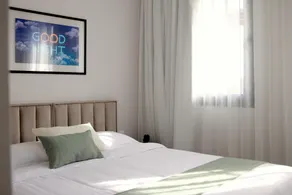 Larnaca LIV & CO Suites - Chambre