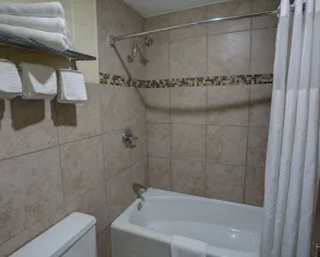 Econo Lodge Phillipsburg - Badrum