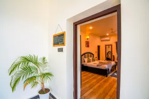Moustache Select Naukuchiatal by the lake - Chambre