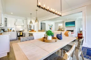Sleek Long Branch Vacation Rental w/ Pool + Patio! - Interiør