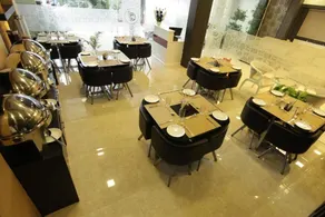 Grand Cascade Chennai - Restaurant