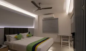 Treebo Premium D Consulate, 5 Mins Walk To Us Consulate - Chambre