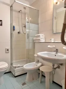 La Fenice Hotel - Baño