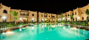 ApartHotel Nzaha - Pool