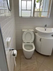 The Hawks Bed and Breakfast - Bathroom