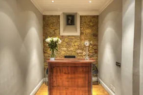 Three Boutique Hotel - Reception