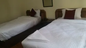 Hotel Holy Temple Tree & Chautari Cafe - Room