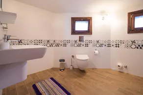 Liya Boutique Hotel & Suites - Bathroom