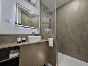 La Maison V.H., Appartements d'Hôtes - Salle de bain
