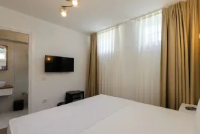 Karaüzüm Hotel Bozcaada - Rum