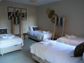 harmony surf lodge - Værelse