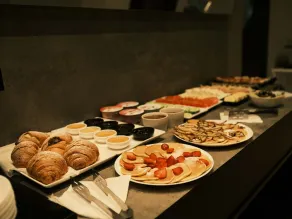 The Central View Boutique Hotel - Restaurant