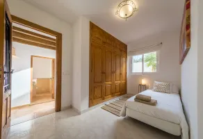 Villa Can Petrus, con piscina y wifi gratis - Værelse