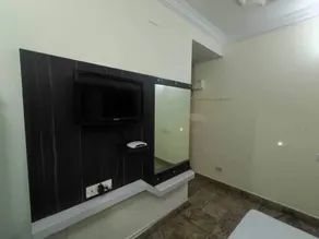 The Dolphin Park Hotel, Virugambakkam - Chambre