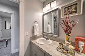 Quiet Home by Dtwn Livingston: Hike, Fish & Ski! - Interior