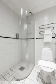 Best Western Hotel Esplanade - Bathroom