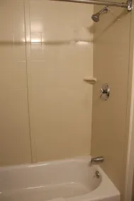 Motel 6-Warwick, RI - Providence Airport - I-95 - Baño
