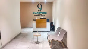 THE QUARTERS BUSINESS Hotel - Resepsjon