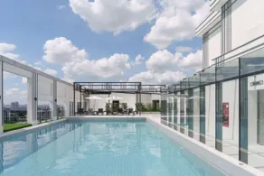 Shenzhen Tower Hotel Bangkok - Pool