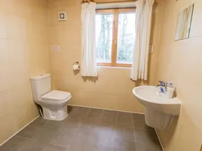 Chloe's Lodge - Badezimmer