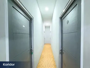 Beranda Istirahat Pluit - Interior entrance