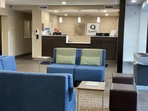 Quality Inn & Suites Spring Lake - Fayetteville near Fort Bragg - Réception