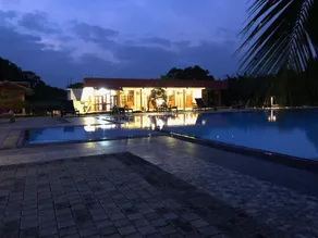 Hotel 4 U Saliya Garden - Piscine