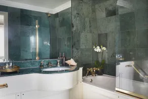 Egerton House - Bathroom