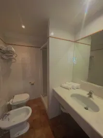 Hotel La Lampara - Badrum