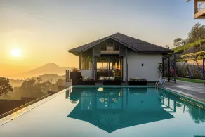 Elysian Vale - Pool