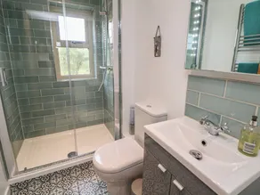 Fern Cottage - Bathroom
