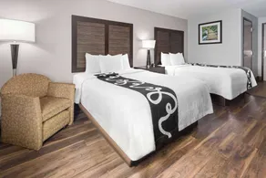 La Quinta Inn by Wyndham Buffalo Airport - Chambre