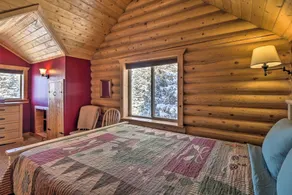 Fairplay Cabin w/ Mountain Views ~ 25 Mi to Breck! - Interiør