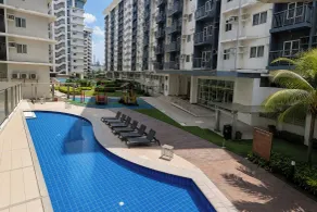 Vine Residences Condominium near SM City Novaliches - Piscine