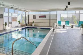 Aloft by Marriott Columbus University District - Piscine