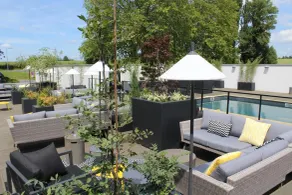 Kyriad Design Enzo Saint Witz - Piscine