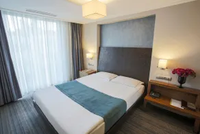 Housez Suites & Apartments Special Class - Chambre