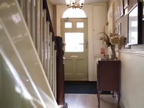 The Coach House - Interior entrance