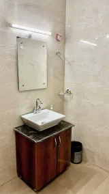Vihangam A Luxury Stay, Mukteshwar - Bathroom