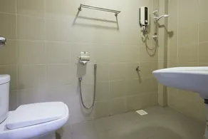 Elite Hotel Muar - Baño