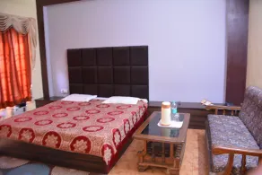 Mansarover Hotel & Banquets - Room