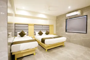 Shyanu Lords Eco Inn Airoli-Near Mindspace - Room